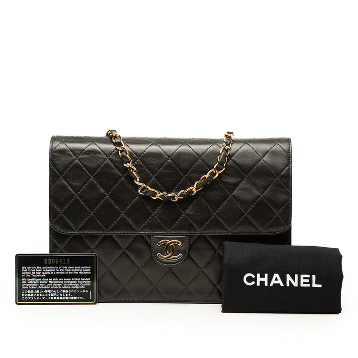 Chanel CC Matelassé Rabat simple Moyen Cuir d'agneau