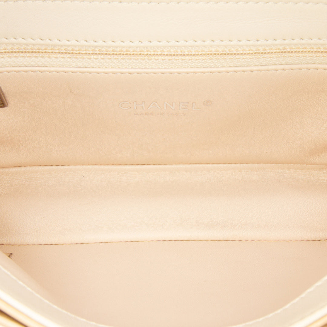 CC Stitched Calfskin Chain Flap White - Gaby Paris
