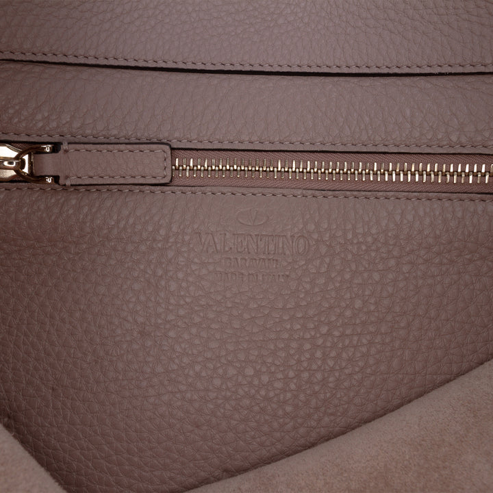 Valentino Grainy Rockstud Flip Lock Sac Messenger Petit Cuir de veau