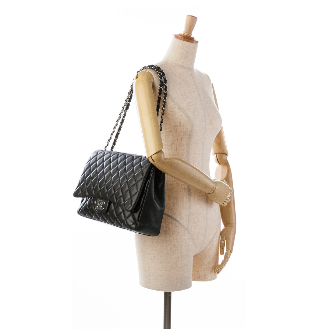 Maxi Classic Lambskin Double Flap Black - Gaby Paris