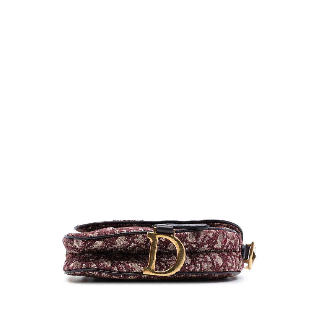 Dior Saddle Sac Mini Oblique Rouge – vue 3 – GABY PARIS
