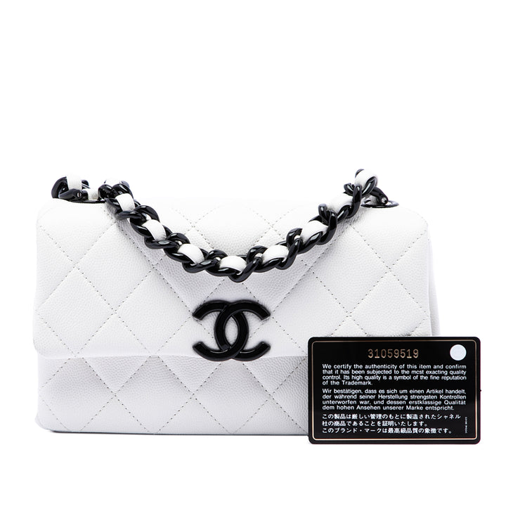 Chanel Sac bandoulière Matelassé My Everything à rabat Petit Cuir caviar Blanc – vue 7 – GABY PARIS