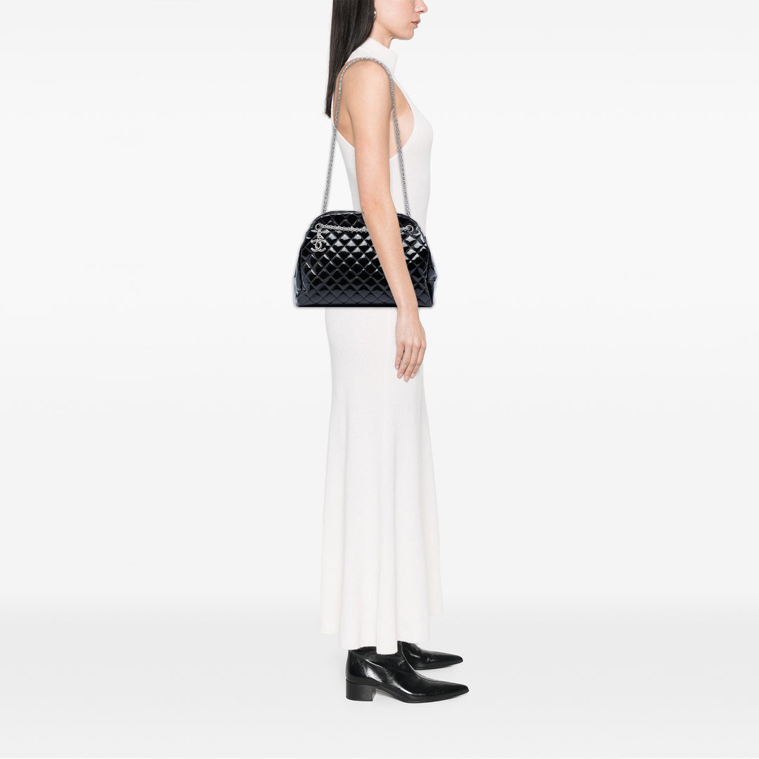 Chanel Large Matelassé Cuir verni Just Mademoiselle Bowling Sac