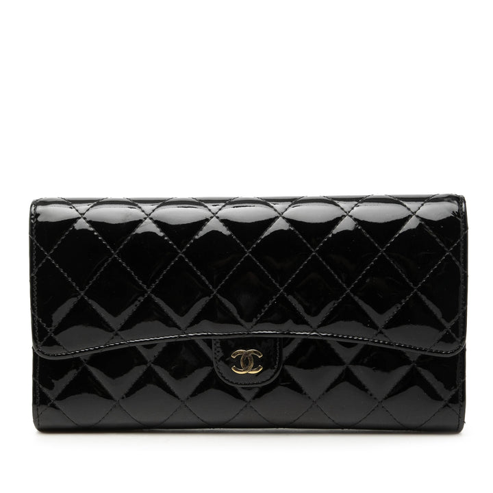 Chanel CC Matelassé Cuir verni Classic à rabat Portefeuille long