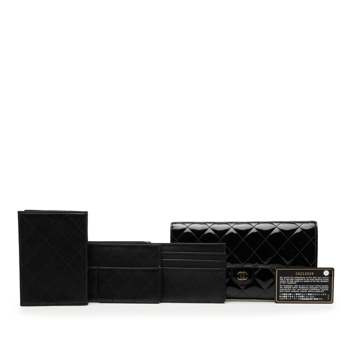 Chanel CC Matelassé Cuir verni Classic à rabat Portefeuille long