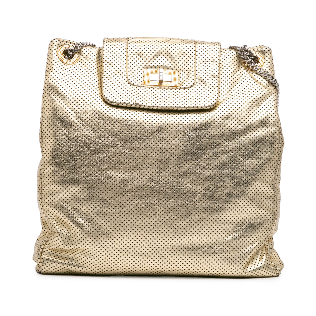 Chanel perforé Crackled Métallisé Drill Cabas Cuir de veau Doré – vue principale – GABY PARIS