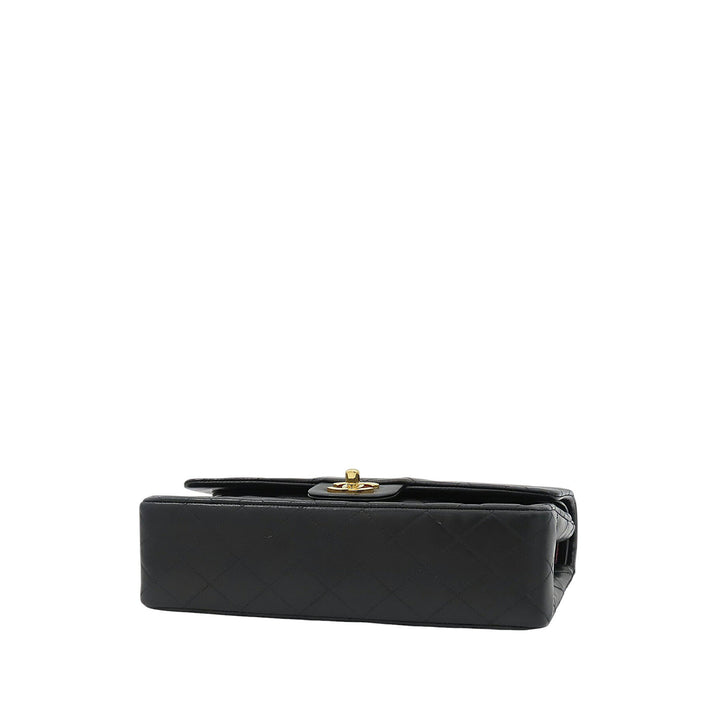 Chanel Medium Classic Cuir d'agneau Double rabat