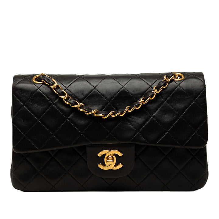 Chanel Classic Double rabat Petit Cuir d'agneau Noir – vue principale – GABY PARIS