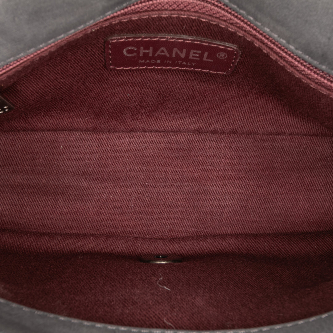Chanel Diamond embossé New Chic à rabat Petit Cuir de veau