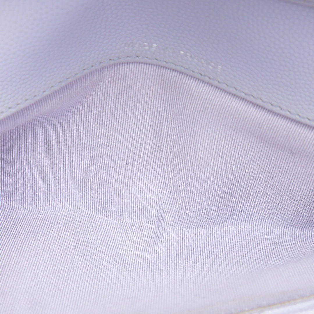 Chanel Étui CC Matelassé Sunglasses avec chaîne Cuir caviar Violet – vue 4 – GABY PARIS