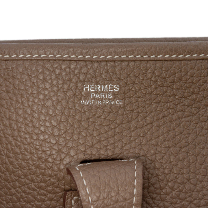 Hermès Clemence Evelyne III 29 Marron – GABY PARIS Authentique
