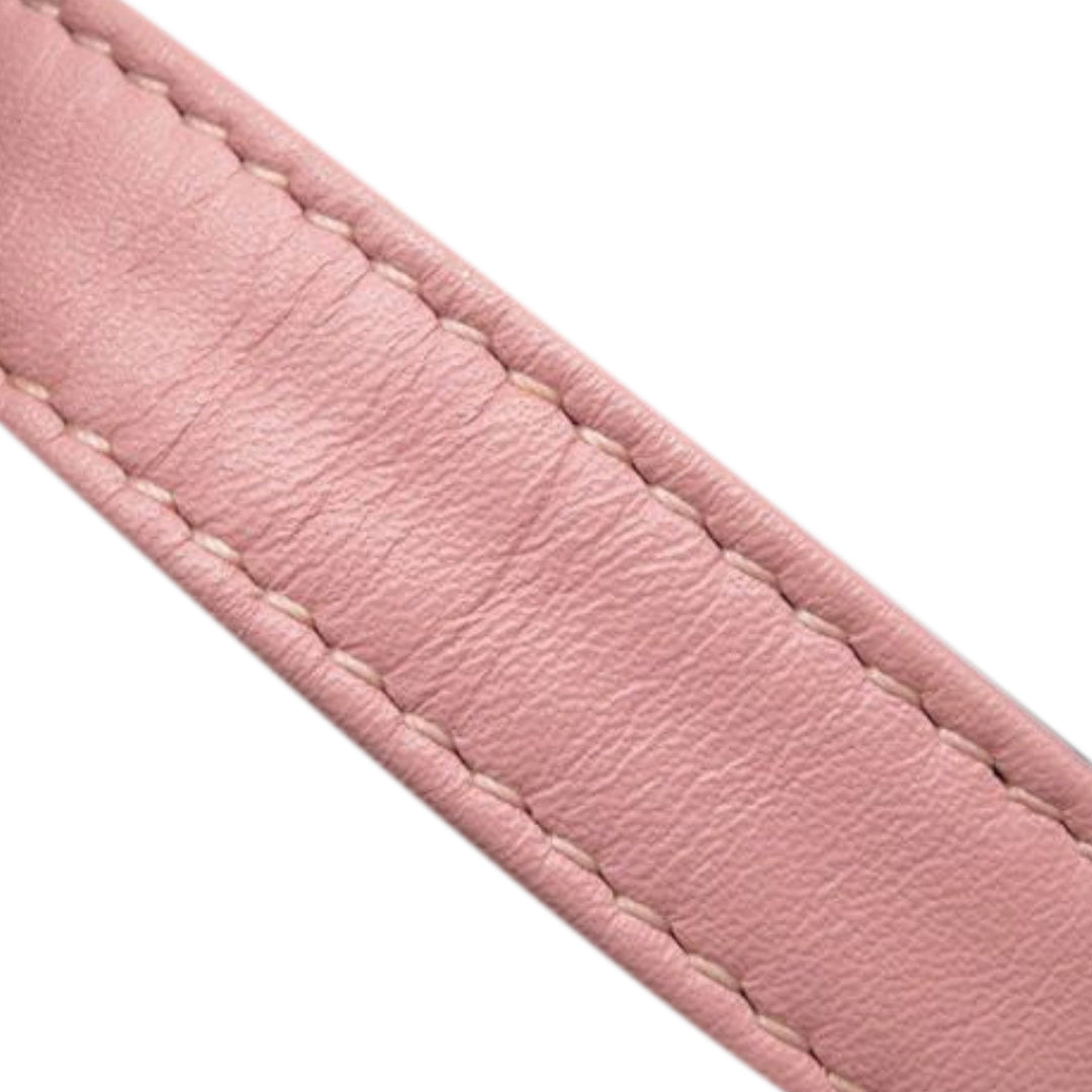 Chanel Small Tweed CC Filigree Vanity Étui Rose – GABY PARIS Authentique