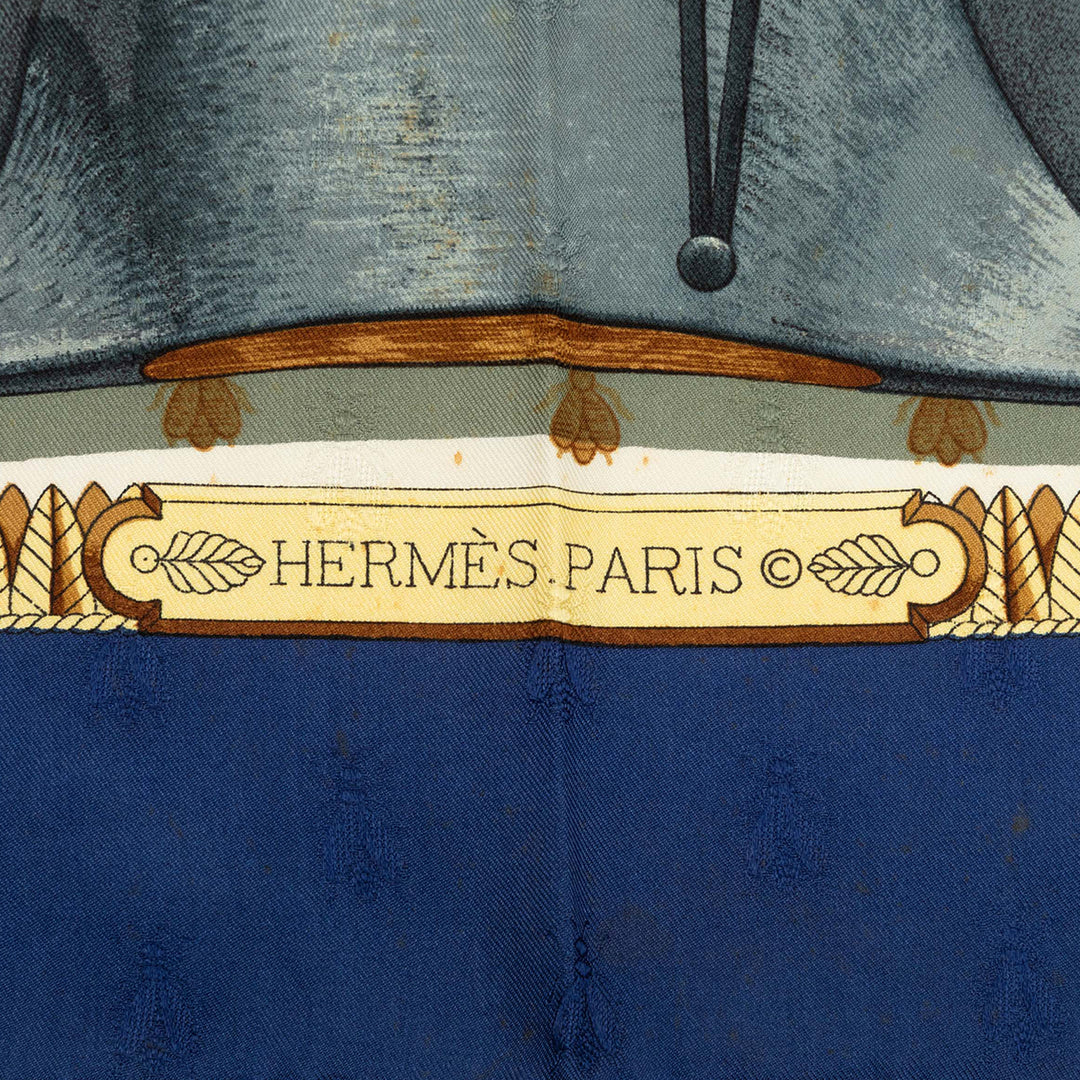 Hermès Napoleon Foulard 90 Bleu – vue 3 – GABY PARIS