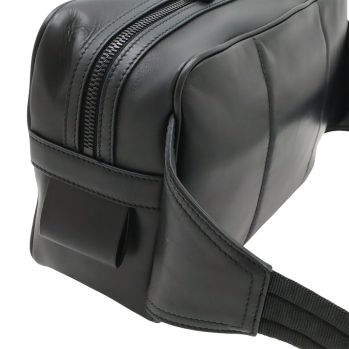 Bottega Veneta perforé Cuir de veau Leggero Sac ceinture