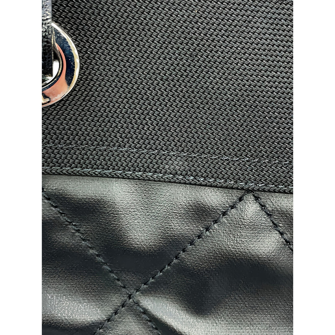 Chanel Matelassé Paris Biarritz Cabas Moyen Toile enduite Noir – vue 14 – GABY PARIS