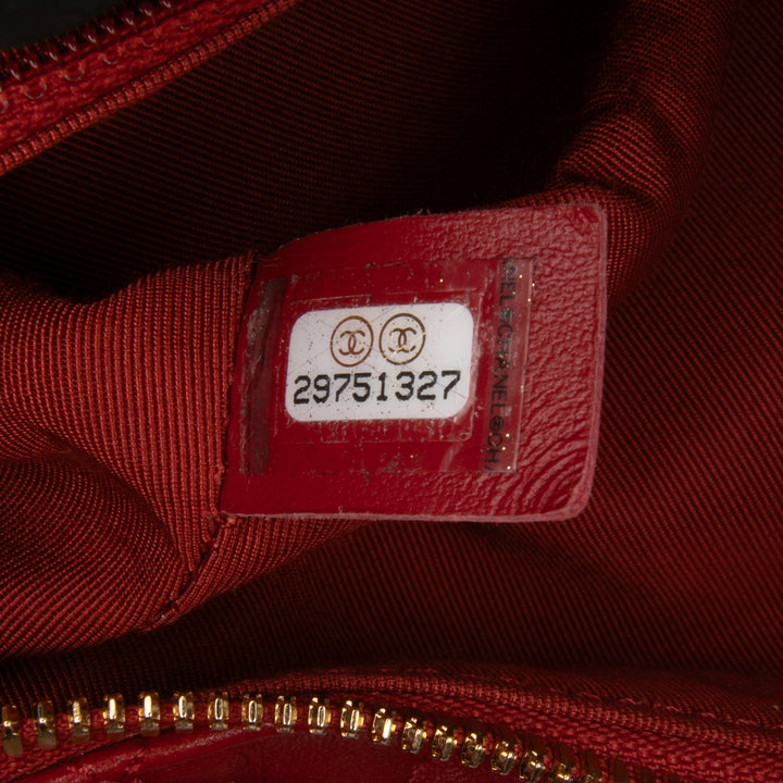 Chanel Small Matelassé Cuir d’agneau Perfect Meeting Hobo