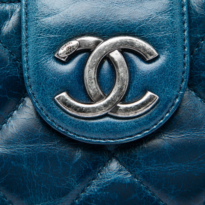 Chanel Matelassé Glazed Cuir de veau Coco Pleats Chain Pochette