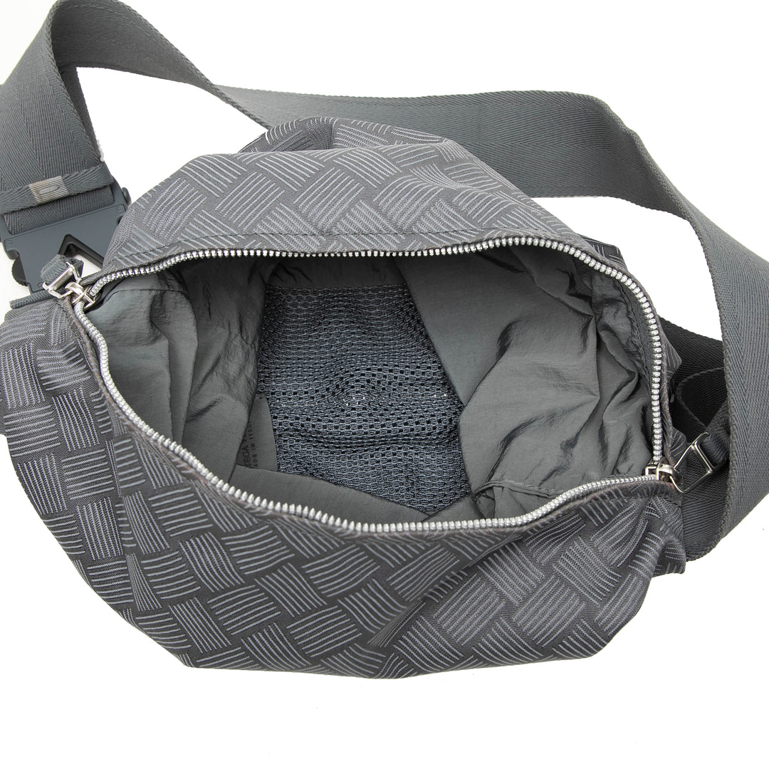 Bottega Veneta Intrecciato Trekking Sac Nylon
