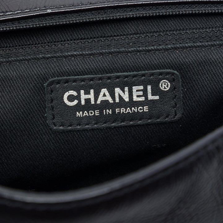 Chanel Small froissé Cuir verni Frame Simple rabat