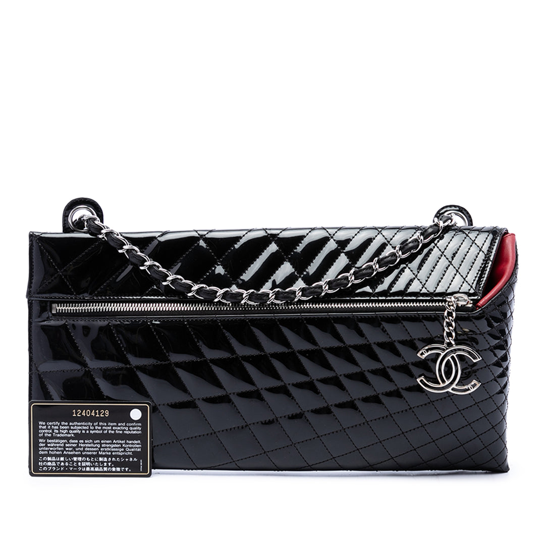 Chanel Matelassé Geometric Kaleidoscope Sac Noir – vue 7 – GABY PARIS