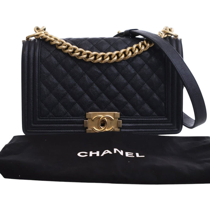 Chanel Old Medium Matelassé Caviar Boy à rabat