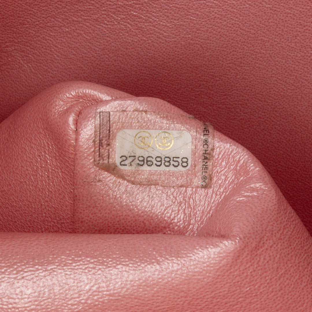 Chanel Jumbo Classic Iridescent Caviar Double rabat