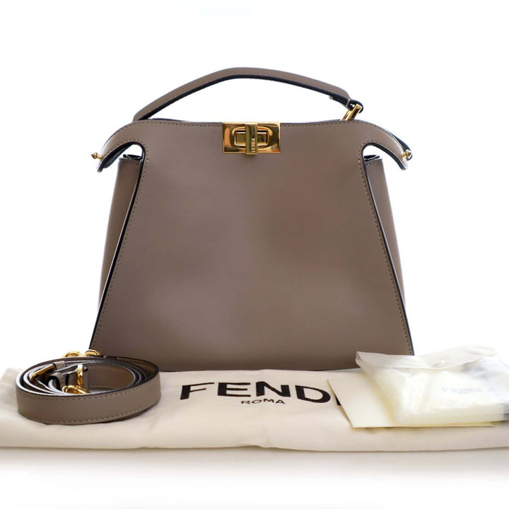 Fendi Small Cuir Peekaboo Iconic Essentially Sac