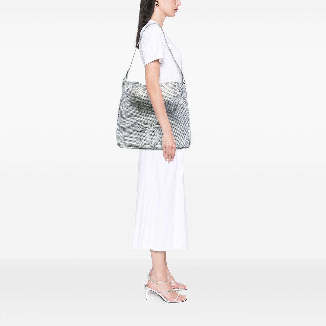 Métallisé Glacé perforé Rodeo Drive Sac Grand Cuir de veau Argenté