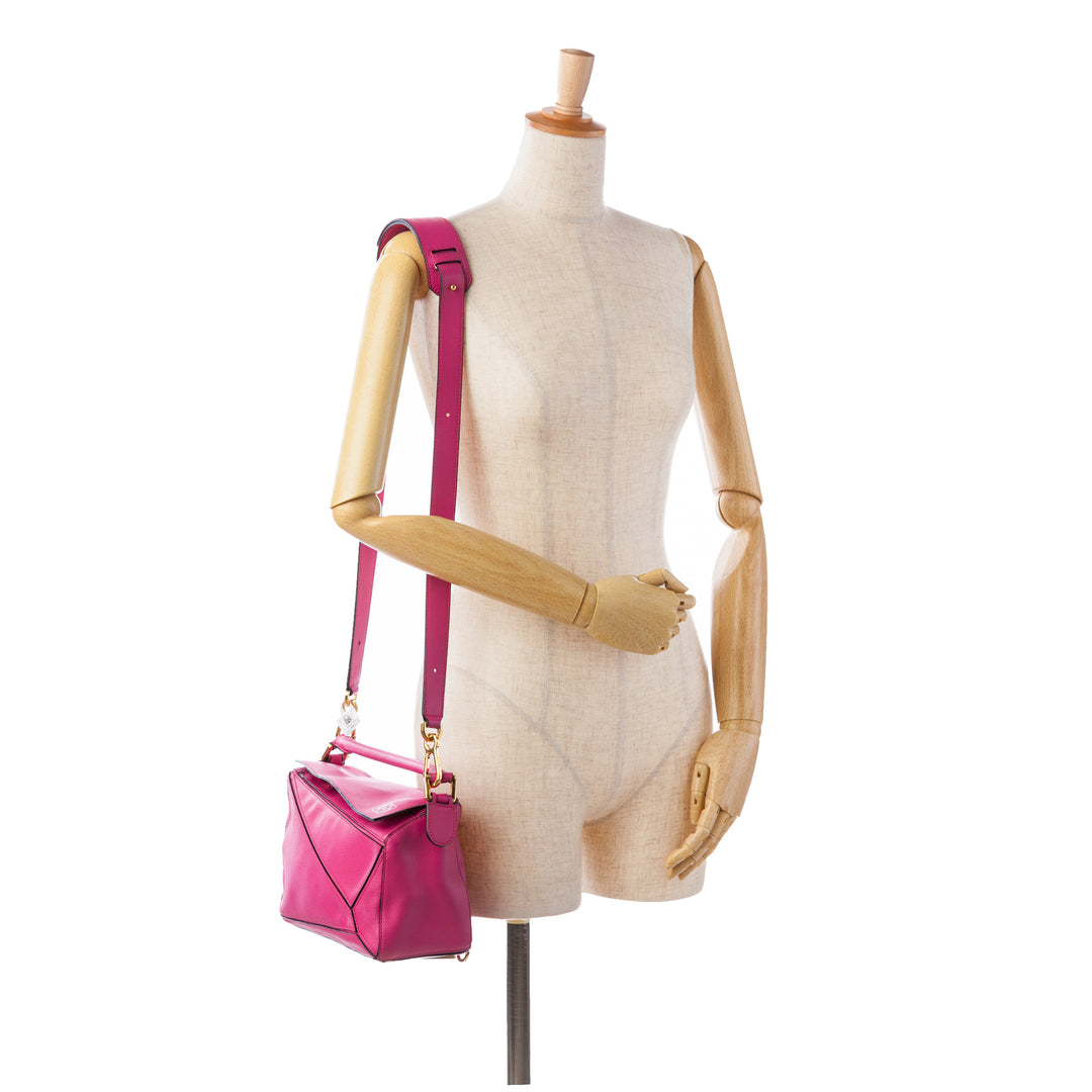 LOEWE Small Cuir de veau Puzzle Sac cartable Rose