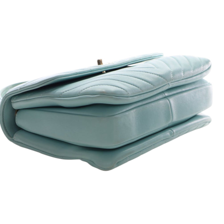 Chanel Small Chevron Cuir d’agneau Trendy CC anse supérieure à rabat