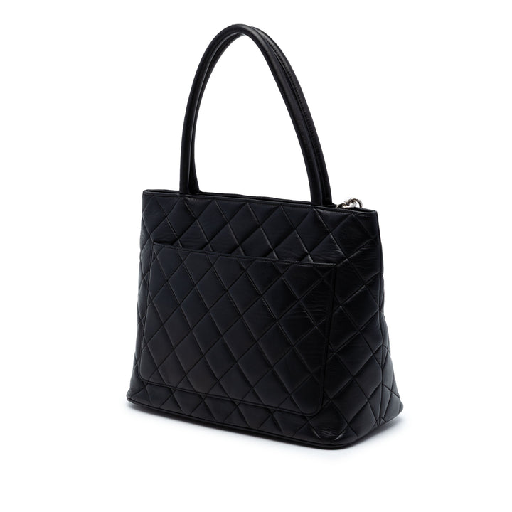 Chanel Cuir d’agneau Medallion Cabas