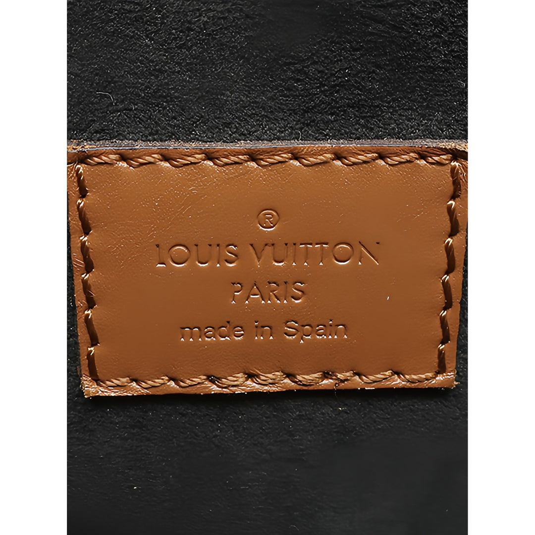 Louis Vuitton Dauphine MM Monogram Reverse Marron – vue 5 – GABY PARIS