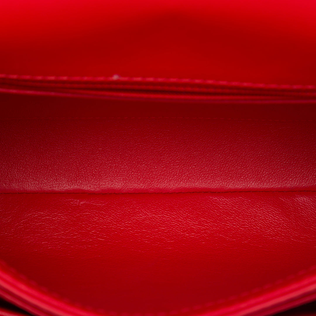 Chanel Matelassé Geometric à rabat Grand Cuir d'agneau Rouge – vue 4 – GABY PARIS