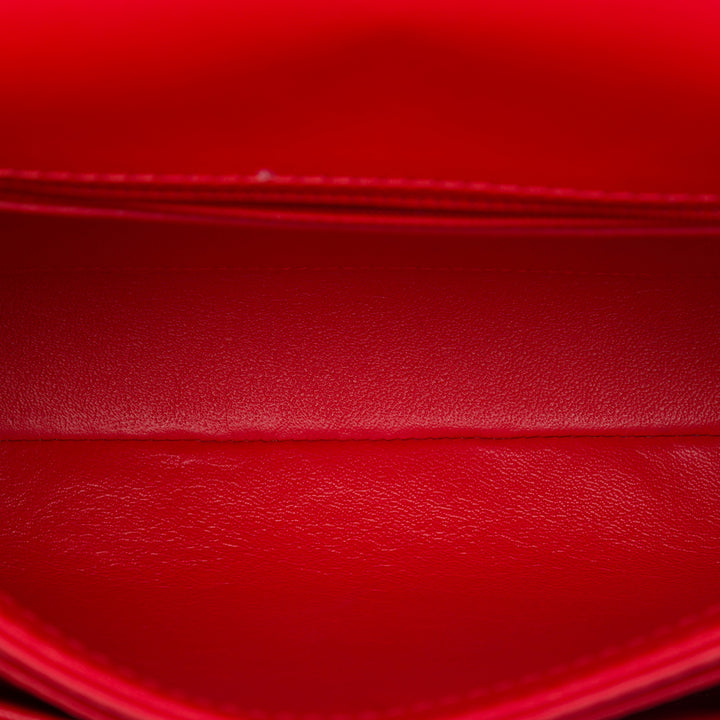 Chanel Matelassé Geometric à rabat Grand Cuir d'agneau Rouge – vue 4 – GABY PARIS