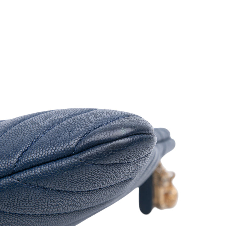 Chanel Medium Chevron Caviar Ancient Greek Charms O Étui Pochette Bleu – GABY PARIS Authentique