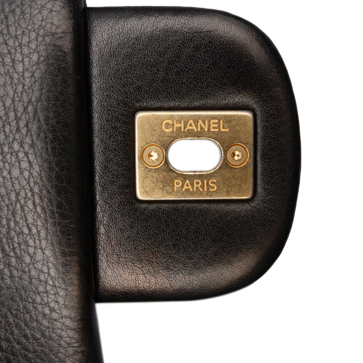 Calfskin Chevron Rock The Corner Flap Black - Gaby Paris