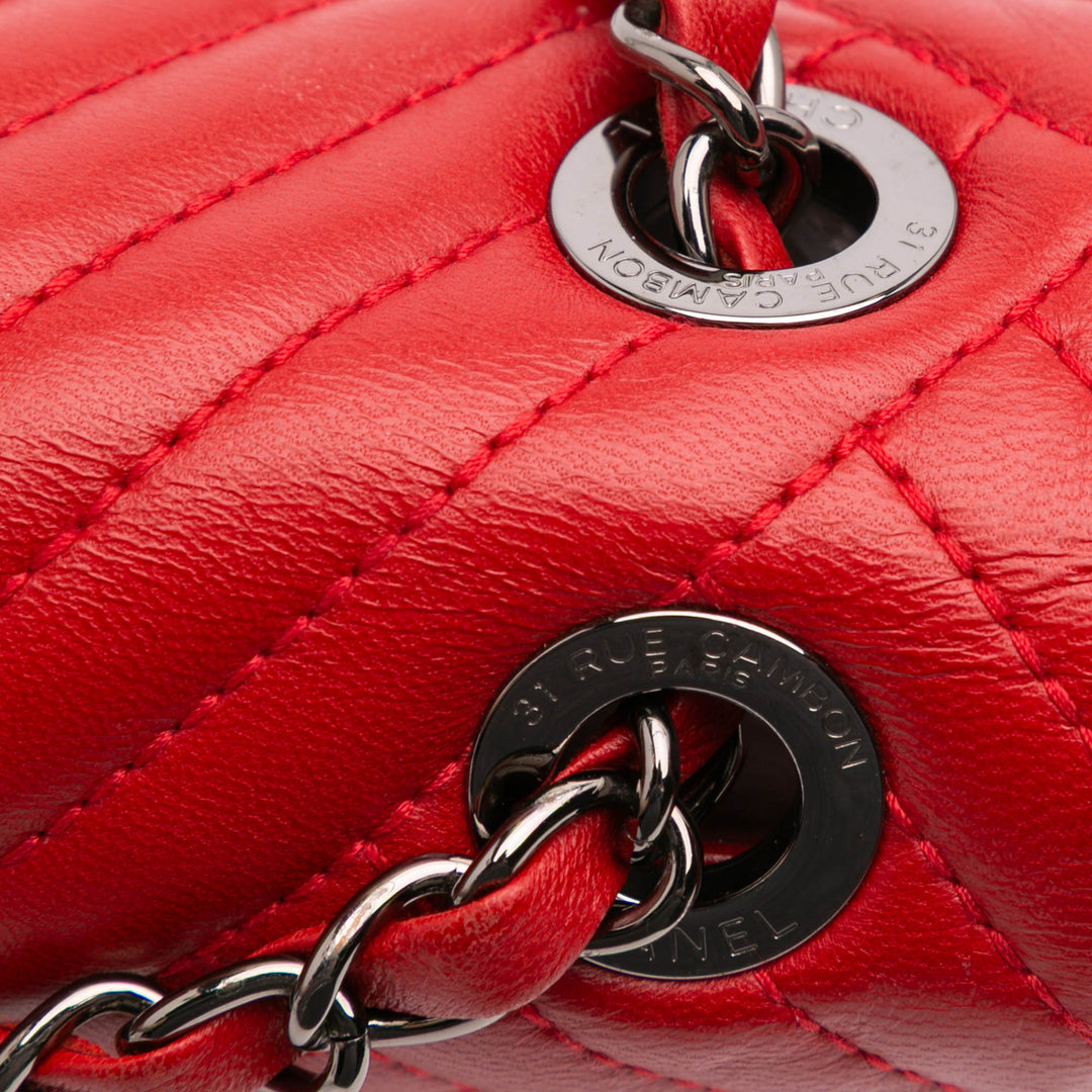 Medium Lambskin CC Crossing Flap Red - Gaby Paris