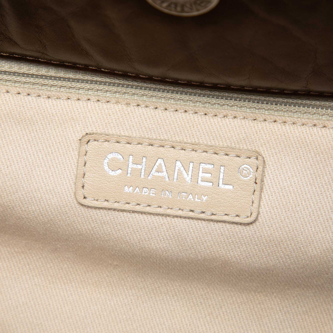 Chanel Matelassé Métallisé vieilli Reissue 2.55 Cabas Cuir de veau Marron – vue 5 – GABY PARIS