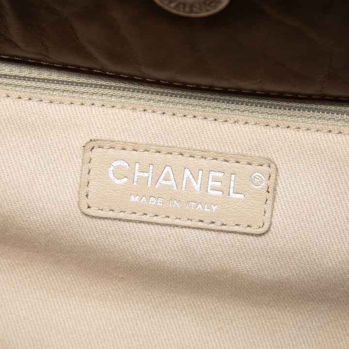 Chanel Matelassé Métallisé vieilli Reissue 2.55 Cabas Cuir de veau Marron – vue 5 – GABY PARIS