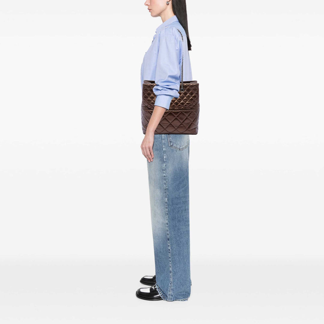 Chanel Matelassé Métallisé vieilli Reissue 2.55 Cabas Cuir de veau Marron – vue 6 – GABY PARIS
