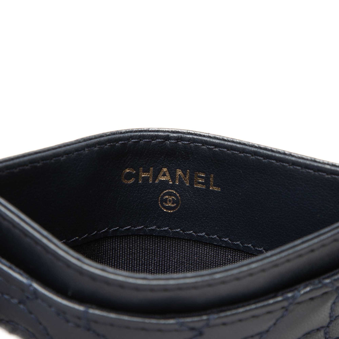 Chanel CC embossé Cuir d’agneau Camellia Card Holder