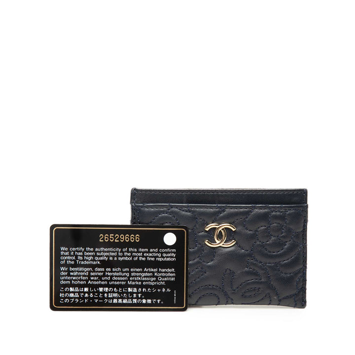 Chanel CC embossé Cuir d’agneau Camellia Card Holder