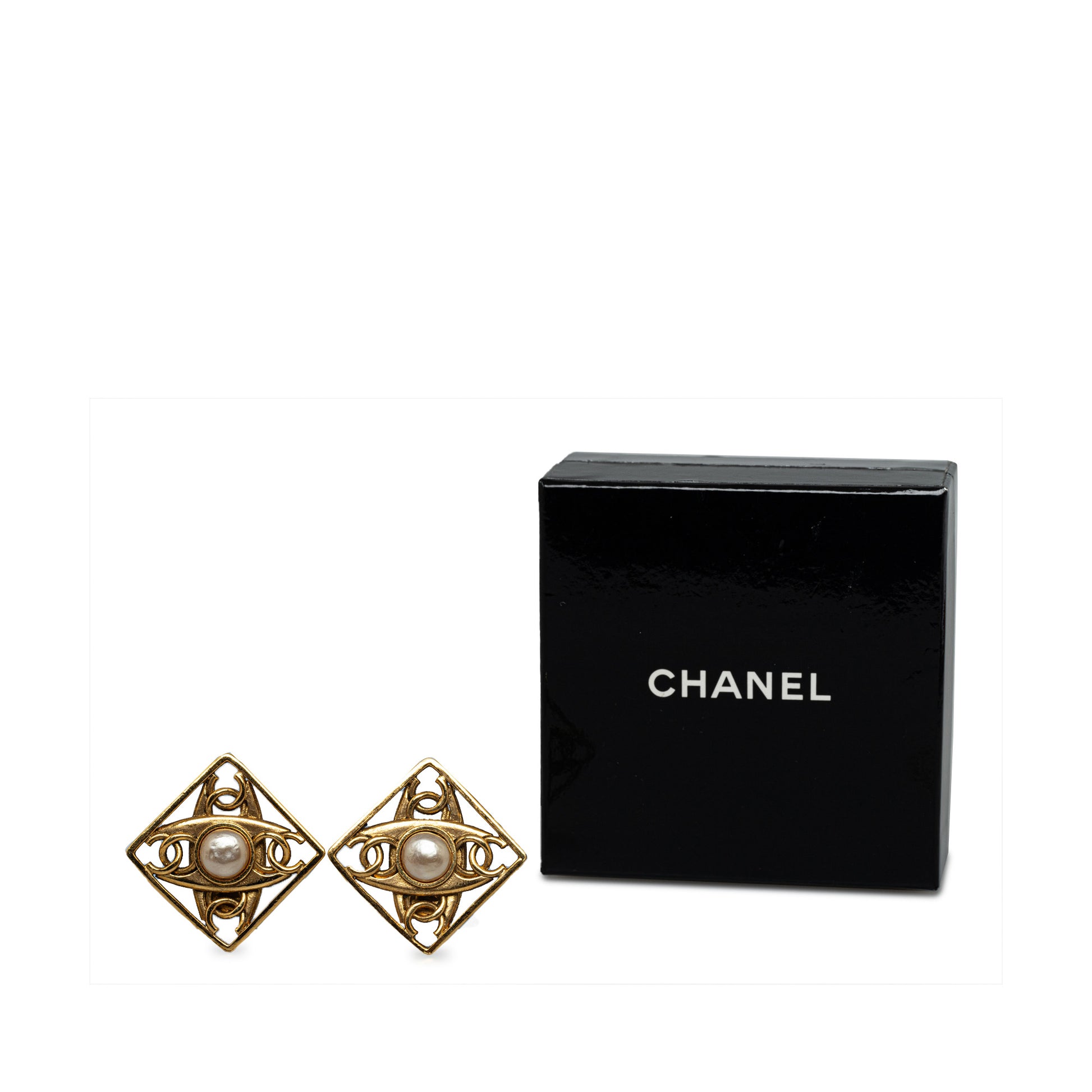 CC Faux Pearl Clip On Earrings Gold - Gaby Paris