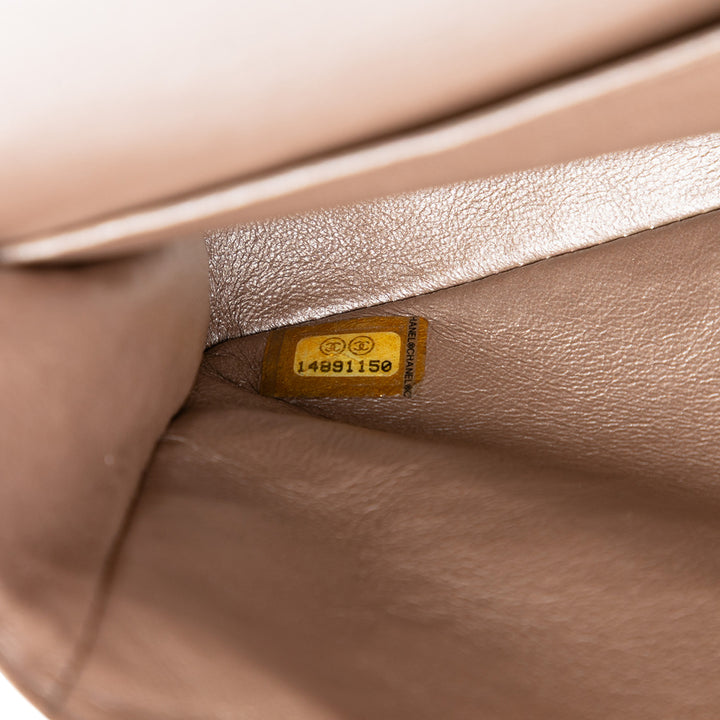 Chanel Medium Classic Metallic Cuir d’agneau Double rabat