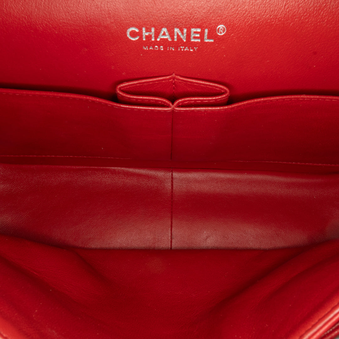 Chanel Jumbo Classic Caviar Double rabat Rouge – GABY PARIS Authentique