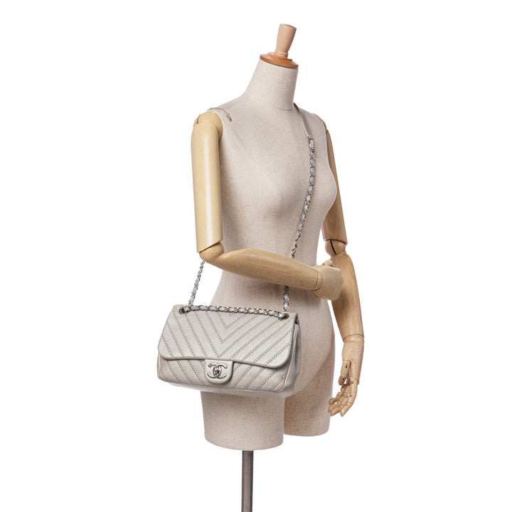 Medium Chevron Calfskin Stud Wars Flap Silver - Gaby Paris