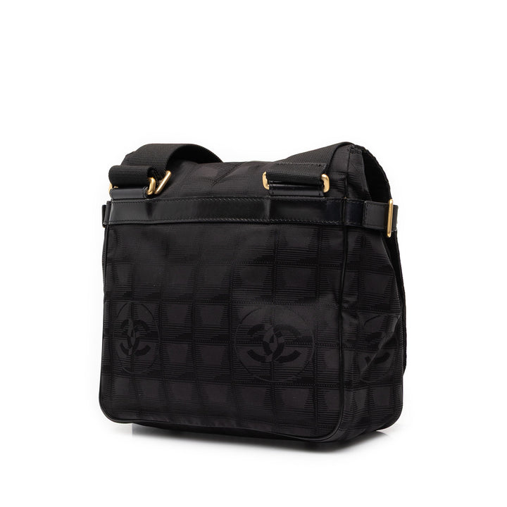 Chanel New Travel Line Sac Messenger Noir – vue 2 – GABY PARIS