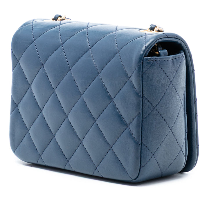 Chanel Mini Matelassé Cuir d’agneau CC Cristal Rabat intégral