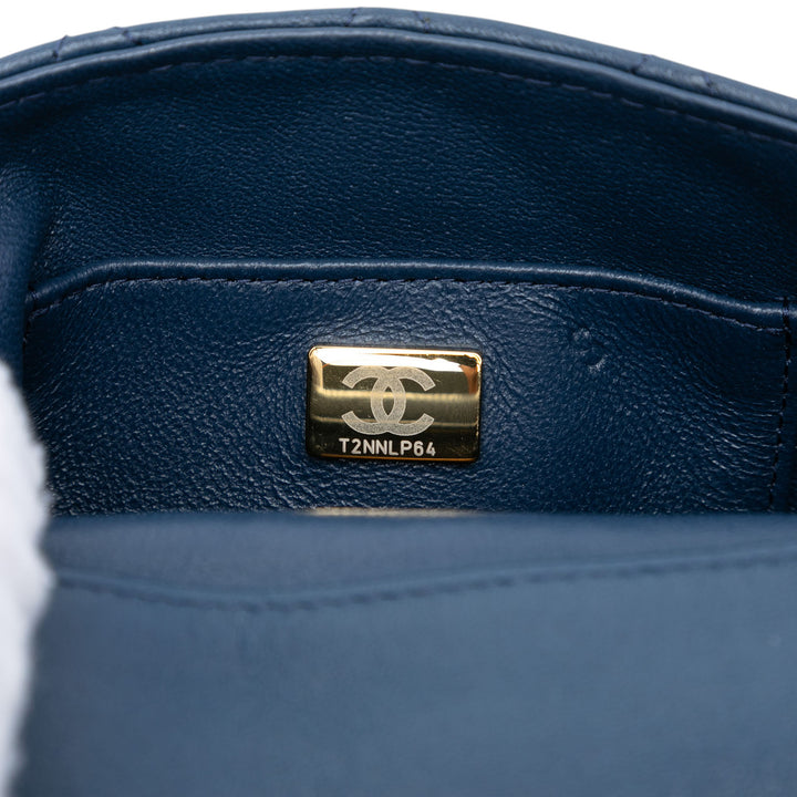 Chanel Mini Matelassé Cuir d’agneau CC Cristal Rabat intégral