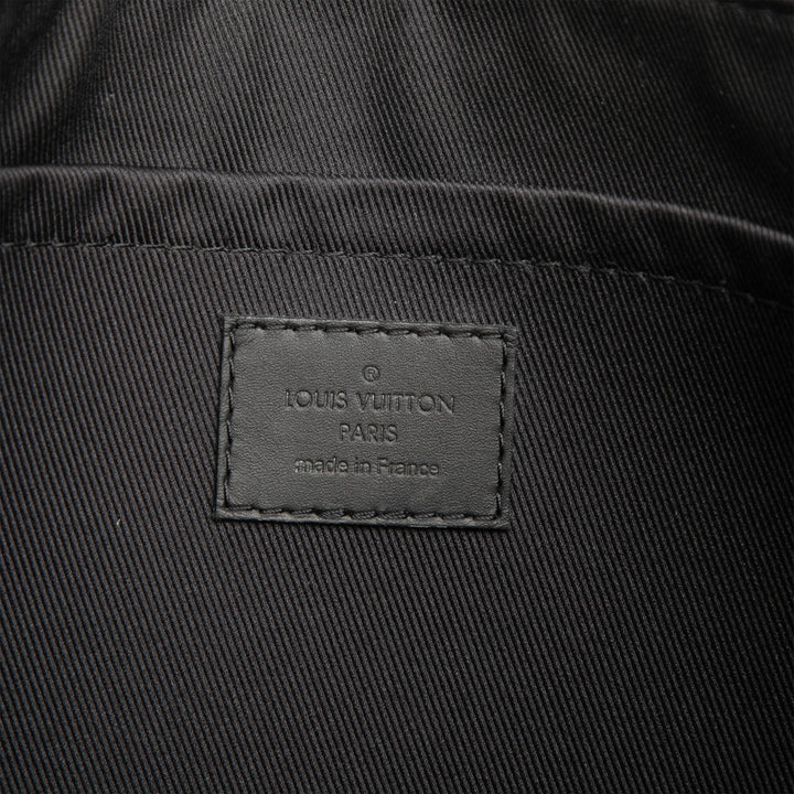 Pochette Discovery GM Damier Infini Noir
